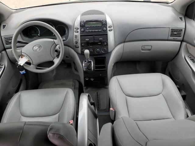 5TDZK23C98S142780 - 2008 TOYOTA SIENNA CE SILVER photo 8