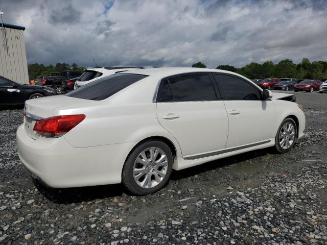 4T1BK3DB0CU467329 - 2012 TOYOTA AVALON BASE WHITE photo 3