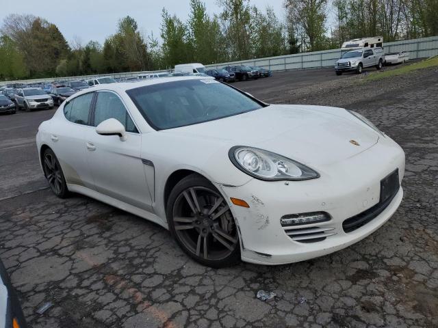 WP0AB2A79AL061742 - 2010 PORSCHE PANAMERA S WHITE photo 4