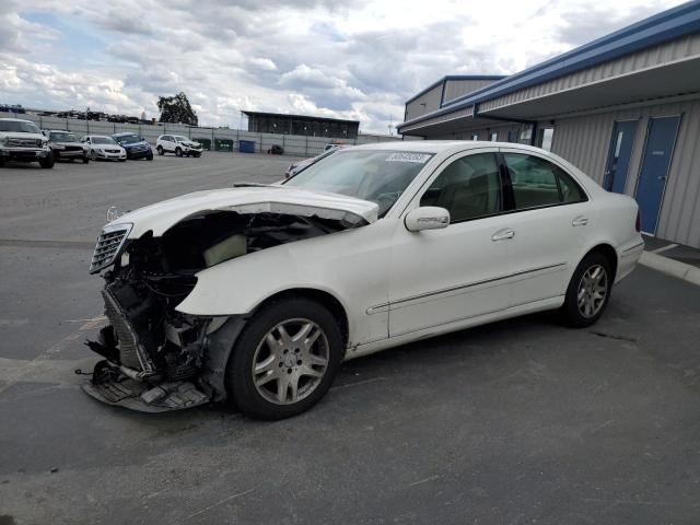 WDBUF26J46A956790 - 2006 MERCEDES-BENZ E 320 CDI WHITE photo 1