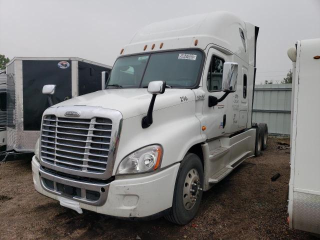 3AKJGLD51GSHA8415 - 2016 FREIGHTLINER CASCADIA 1 WHITE photo 2