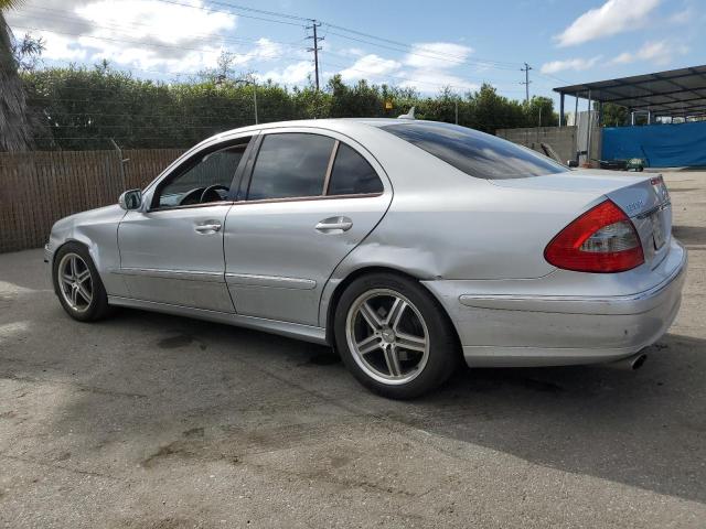 WDBUF56X27B105220 - 2007 MERCEDES-BENZ E 350 SILVER photo 2