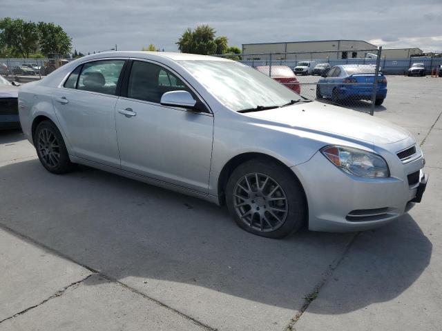 1G1ZC5EBXAF198258 - 2010 CHEVROLET MALIBU 1LT SILVER photo 4
