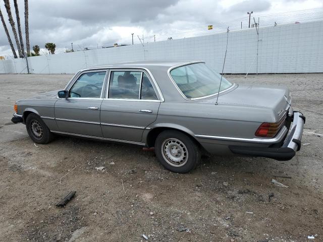 11612012023059 - 1980 MERCEDES-BENZ 300-CLASS GRAY photo 2