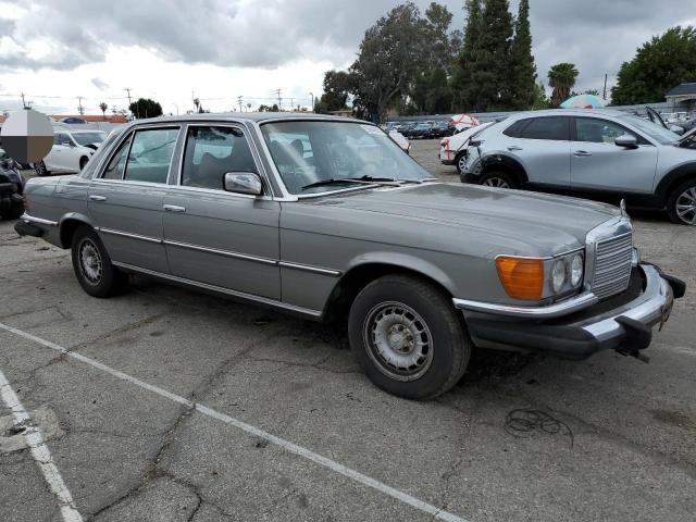 11612012023059 - 1980 MERCEDES-BENZ 300-CLASS GRAY photo 4