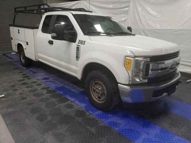 1FD7X2A63HEC86929 - 2017 FORD F250 SUPER DUTY WHITE photo 4