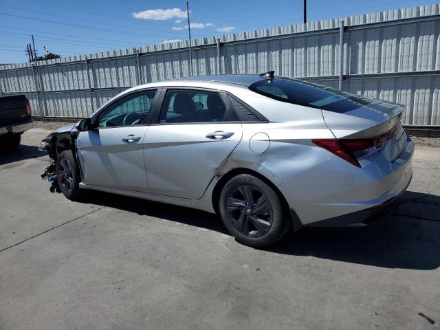 5NPLM4AGXNH064352 - 2022 HYUNDAI ELANTRA SEL SILVER photo 2