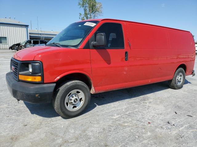 1GTHG39KX91107097 - 2009 GMC SAVANA G3500 RED photo 1