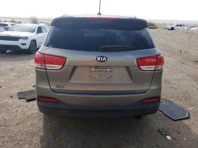 5XYPG4A50HG201382 - 2017 KIA SORENTO LX GRAY photo 6