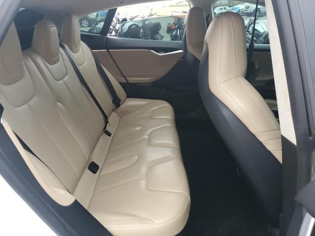 5YJSA1E24GF129280 - 2016 TESLA MODEL S WHITE photo 10