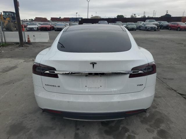 5YJSA1E24GF129280 - 2016 TESLA MODEL S WHITE photo 6