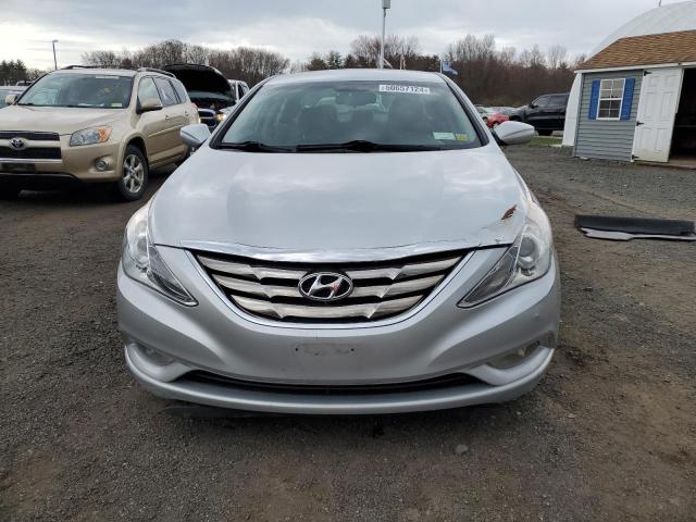 5NPEC4AB1DH800755 - 2013 HYUNDAI SONATA SE SILVER photo 5