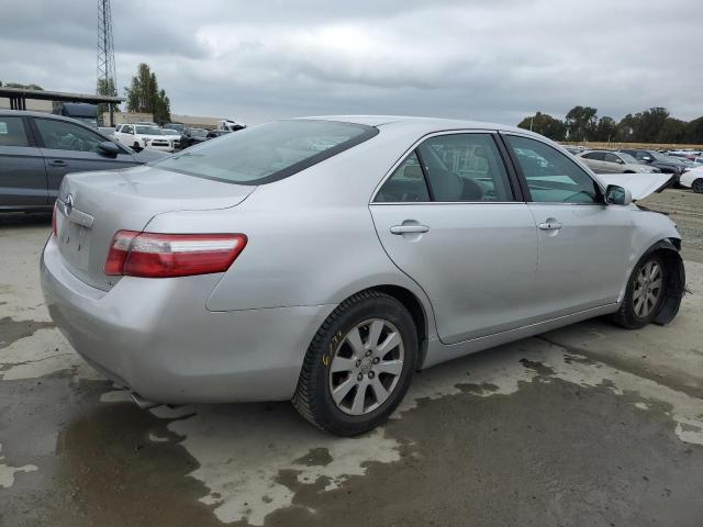 4T1BK46K18U059111 - 2008 TOYOTA CAMRY LE SILVER photo 3