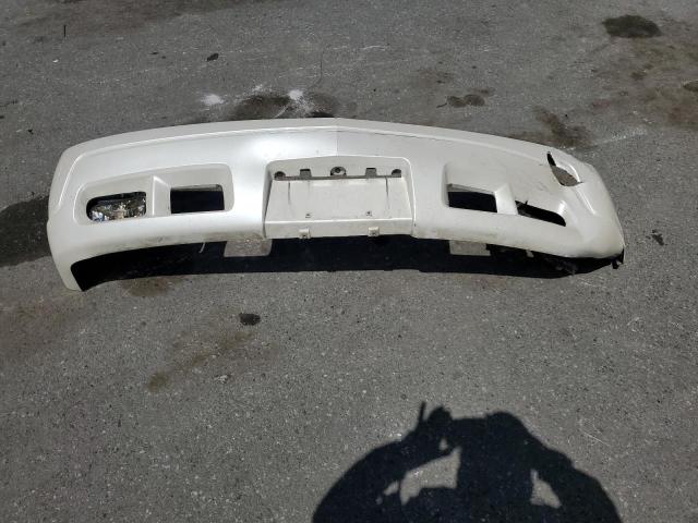 1GYEK63N84R290025 - 2004 CADILLAC ESCALADE LUXURY CREAM photo 13