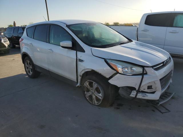 1FMCU0GX0DUC94871 - 2013 FORD ESCAPE SE WHITE photo 4