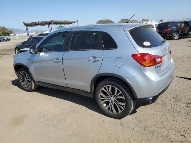 JA4AP3AU9GZ032951 - 2016 MITSUBISHI OUTLANDER ES SILVER photo 2