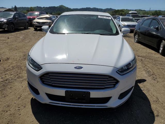 3FA6P0H79DR286613 - 2013 FORD FUSION SE WHITE photo 5