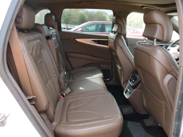 2LMTJ6LR9GBL31899 - 2016 LINCOLN MKX RESERVE 白色 照片 11
