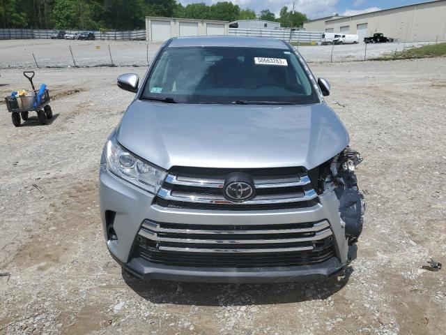 5TDZARFH2HS025125 - 2017 TOYOTA HIGHLANDER LE SILVER photo 5