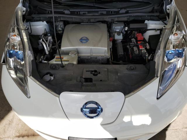 1N4AZ0CP2FC319741 - 2015 NISSAN LEAF S WHITE photo 11