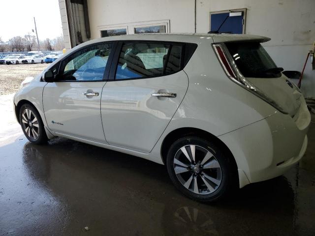 1N4AZ0CP2FC319741 - 2015 NISSAN LEAF S WHITE photo 2