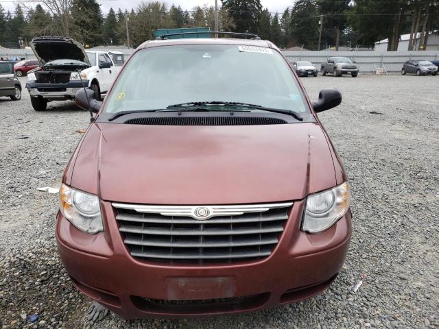 2A4GP54L87R160732 - 2007 CHRYSLER TOWN & COU TOURING RED photo 5
