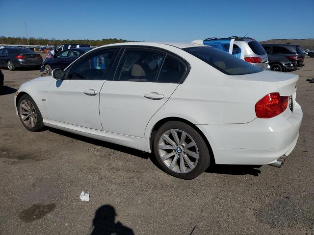 WBAPK5C57BA995948 - 2011 BMW 3 SERIES XI SULEV WHITE photo 2