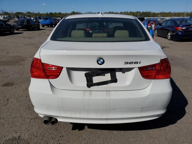 WBAPK5C57BA995948 - 2011 BMW 3 SERIES XI SULEV WHITE photo 6