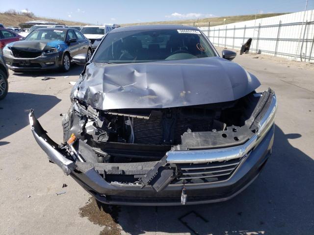 1VWMA7A37NC004470 - 2022 VOLKSWAGEN PASSAT R-LINE Сұр фото 5