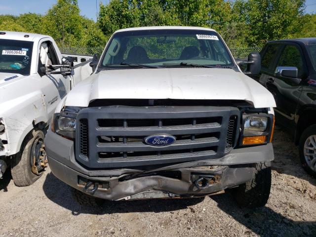 1FTWX31P47EA70116 - 2007 FORD F350 SRW SUPER DUTY WHITE photo 5