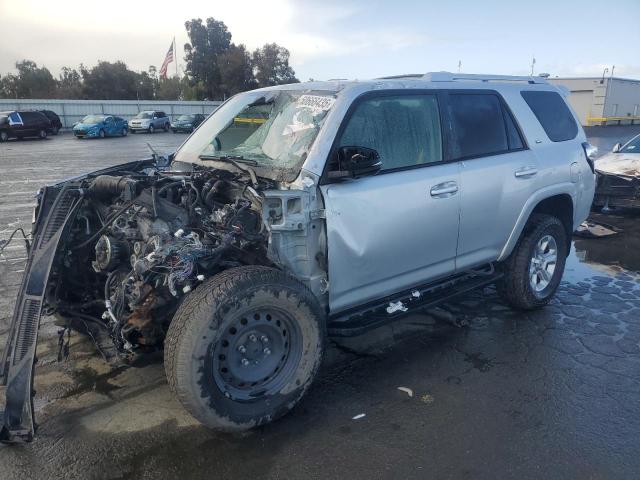 2018 TOYOTA 4RUNNER SR5/SR5 PREMIUM, null