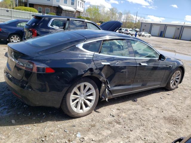5YJSA1E22JF261087 - 2018 TESLA MODEL S Schwarz Foto 3