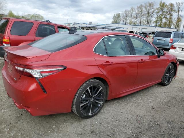 4T1B61HK7KU257702 - 2019 TOYOTA CAMRY XSE RED photo 3