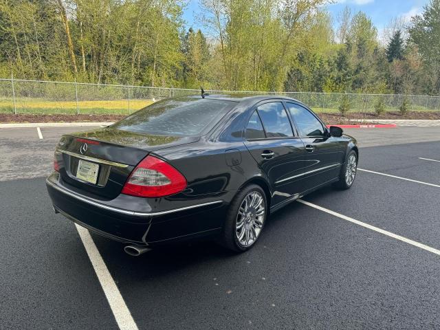 WDBUF72XX7B005934 - 2007 MERCEDES-BENZ E 550 BLACK photo 4