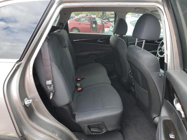 5XYPGDA36KG527869 - 2019 KIA SORENTO L GRAY photo 10