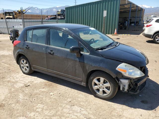 3N1BC13E29L408127 - 2009 NISSAN VERSA AUTO S BLACK photo 4