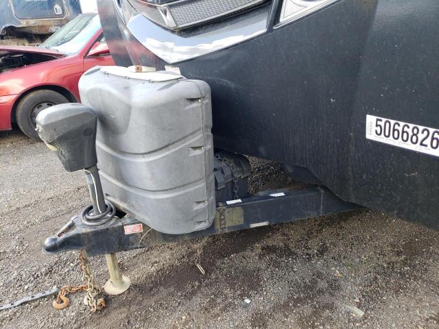 4YDT32522HB451048 - 2017 KEYSTONE OUTBACK SILVER photo 8