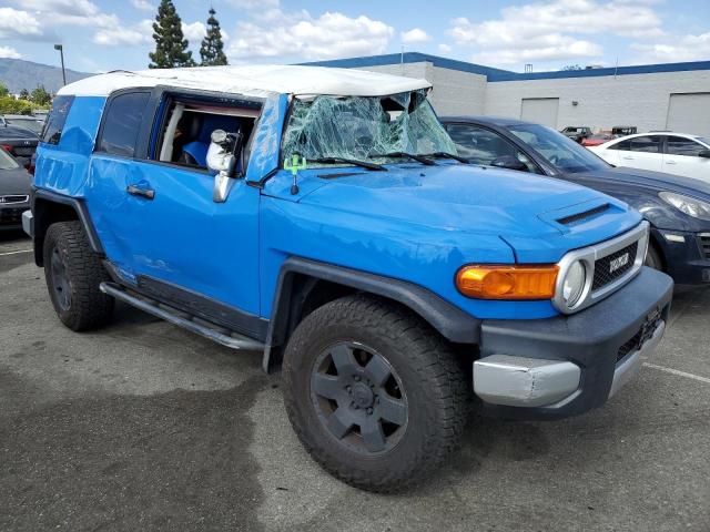 JTEBU11F070085658 - 2007 TOYOTA FJ CRUISER TWO TONE photo 4