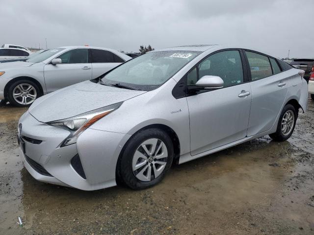 JTDKARFU7J3066520 - 2018 TOYOTA PRIUS SILVER photo 1