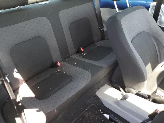 3VWBC21C2YM460982 - 2000 VOLKSWAGEN NEW BEETLE GL 蓝色 照片 10