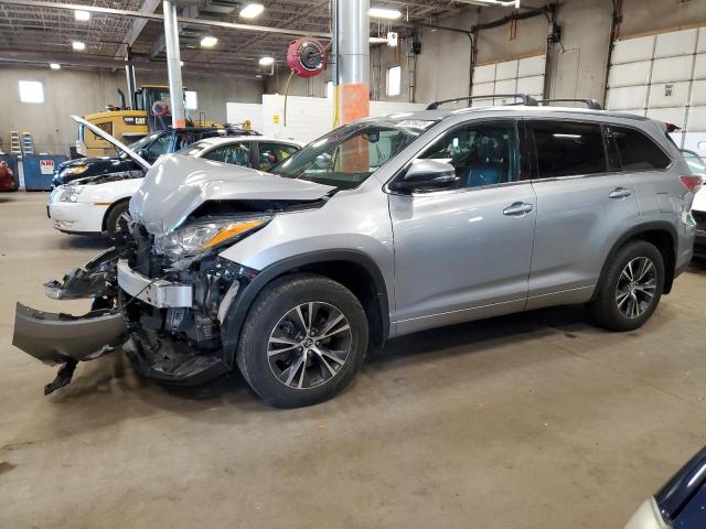 5TDJKRFH7GS268423 - 2016 TOYOTA HIGHLANDER XLE SILVER photo 1