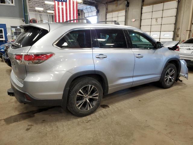 5TDJKRFH7GS268423 - 2016 TOYOTA HIGHLANDER XLE SILVER photo 3