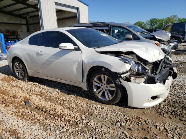 1N4AL2EP1DC905385 - 2013 NISSAN ALTIMA S WHITE photo 4