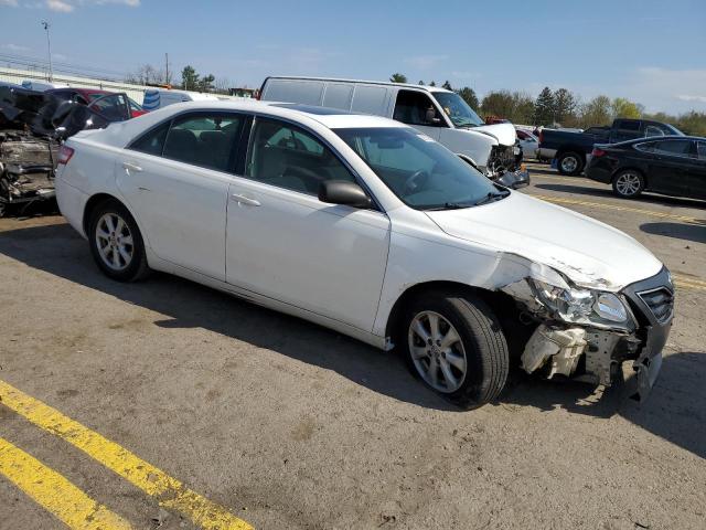 4T1BF3EK1BU614078 - 2011 TOYOTA CAMRY BASE SILVER photo 4