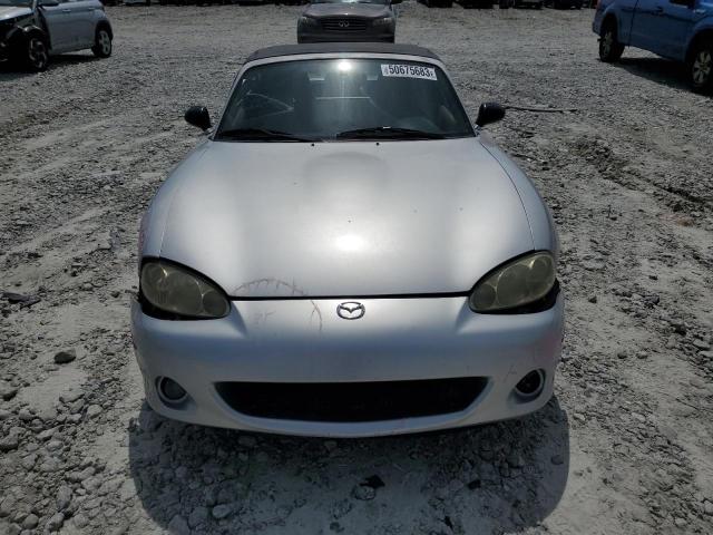 JM1NB353X20232855 - 2002 MAZDA MX-5 MIATA BASE SILVER photo 5
