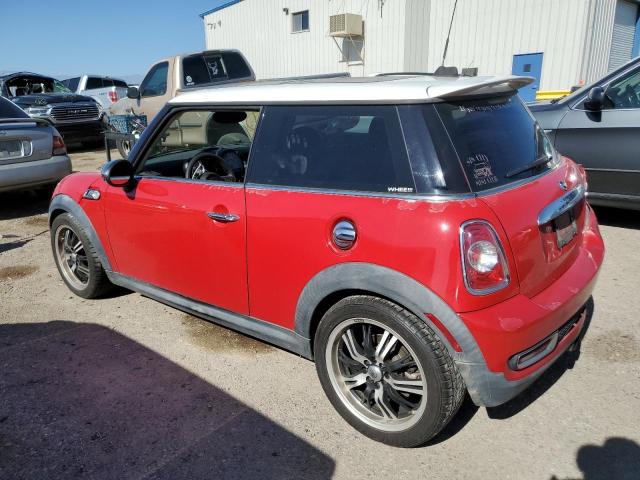 WMWSV3C57BTY21436 - 2011 MINI COOPER S RED photo 2