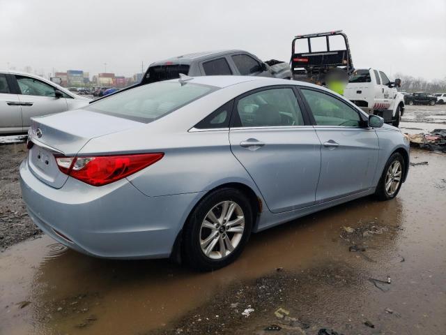 5NPEB4AC1CH377900 - 2012 HYUNDAI SONATA GLS BLUE photo 3