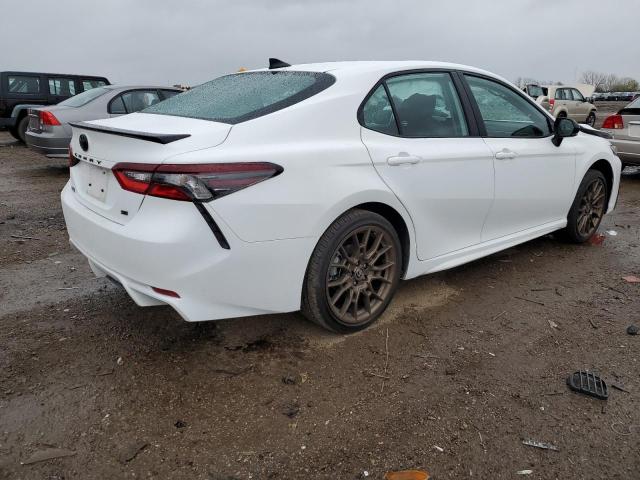 4T1T31AK3PU046821 - 2023 TOYOTA CAMRY SE NIGHT SHADE WHITE photo 3