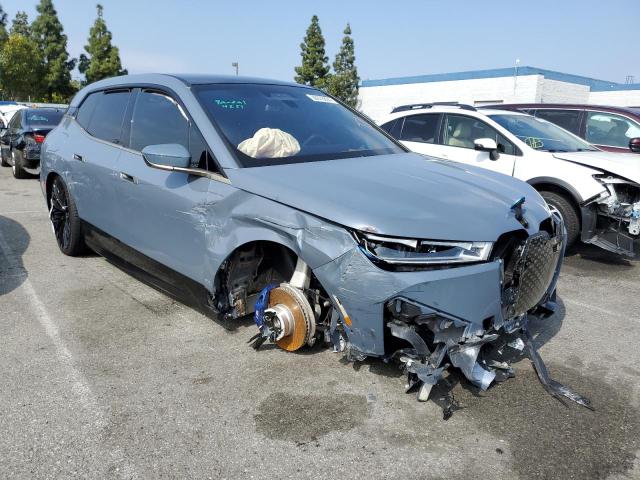 WB533CF02PCL29526 - 2023 BMW IX M60 BLUE photo 4