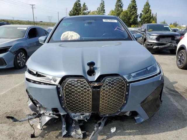 WB533CF02PCL29526 - 2023 BMW IX M60 BLUE photo 5